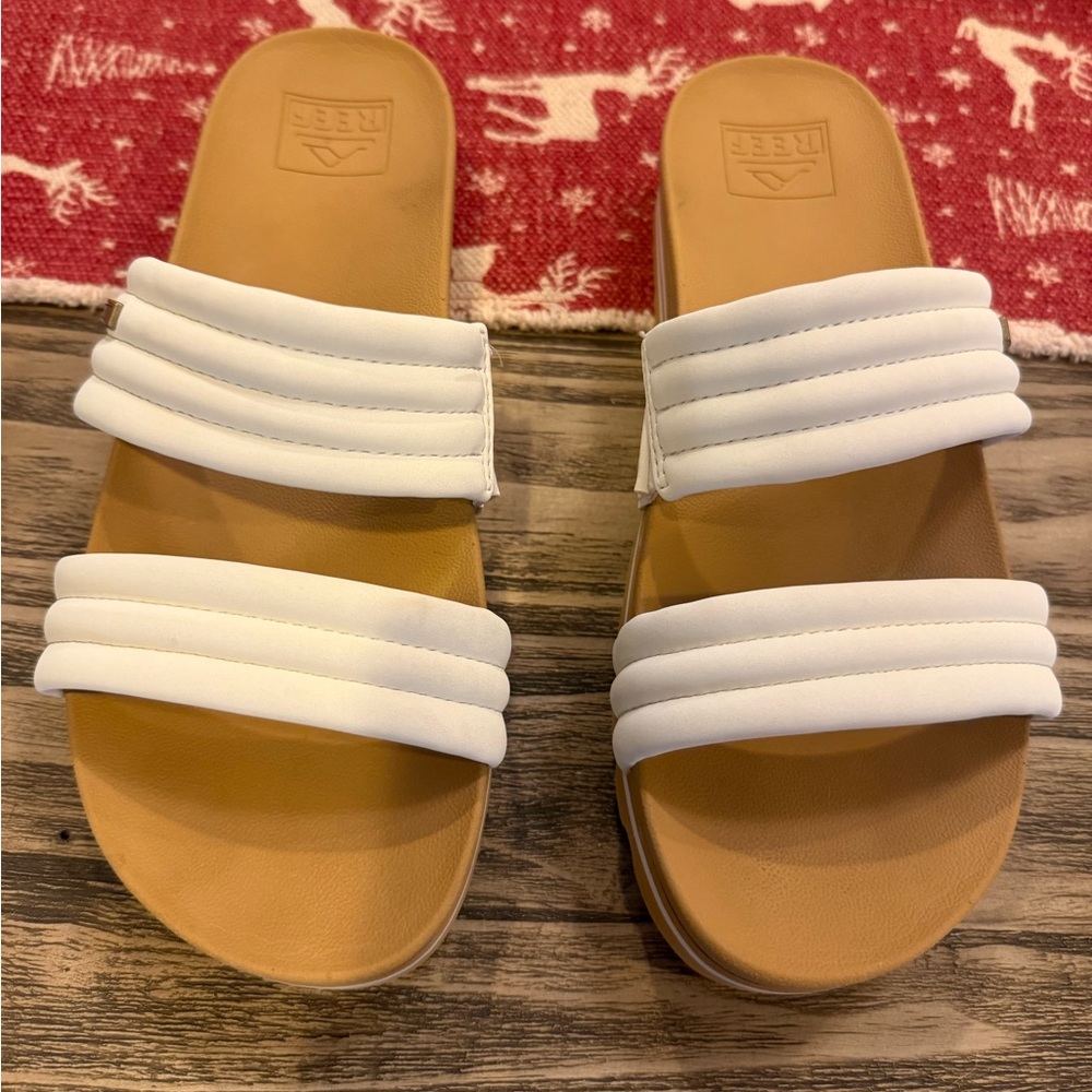 Reef KAIA Women's White and Brown Slide Sandals. Size 9. - Picture 2 of 7